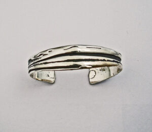 Ladies Sterling Silver cuff Bracelet #G0082