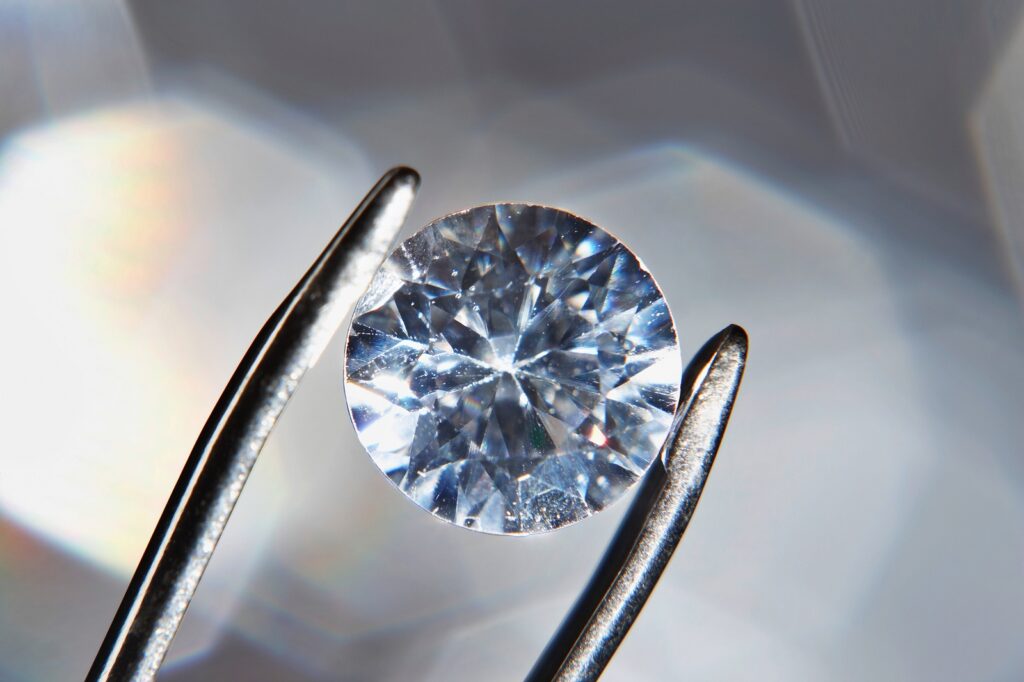 The Unparalleled Characteristics of the World’s Most Famous Precious Gemstone, The Diamond by Southwest Originals